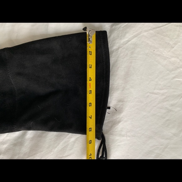 Sure cute over the knee boots with ties - Picture 8 of 8